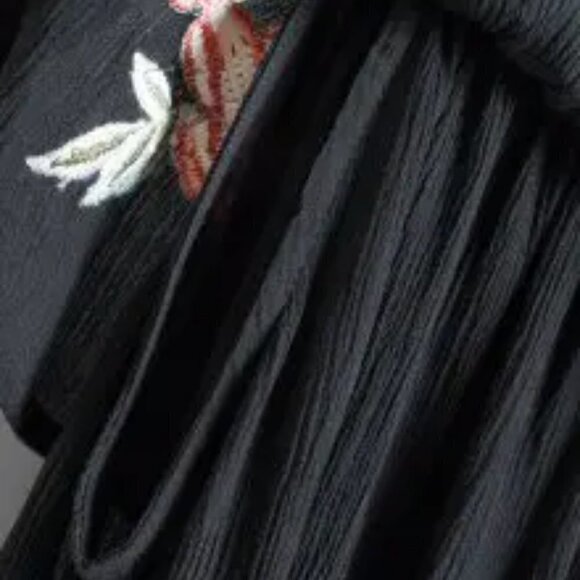 Prosperity Floral embroidered Ruffle black off-shoulder Top Boho Size Med - Picture 7 of 9